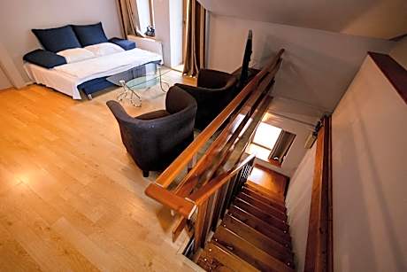 Two-Bedroom Suite - Split Level