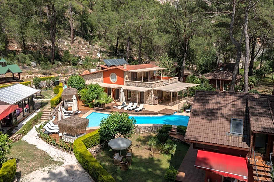 Zümrüt Çıralı Boutique Hotel