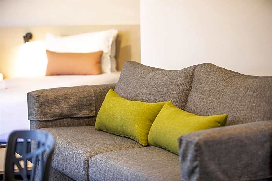 Nightcap at Glengala Hotel