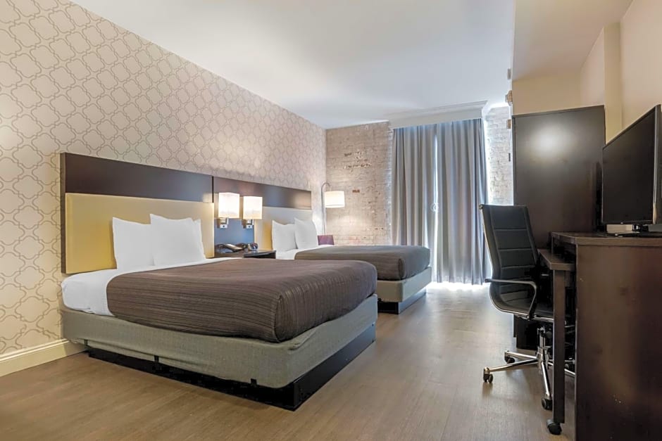 Best Western Plus St. Christopher Hotel