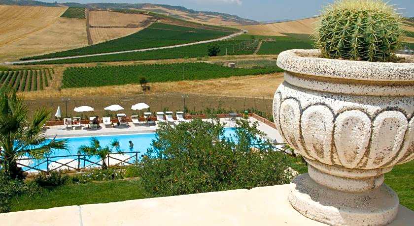 Don Giovanni Hotel