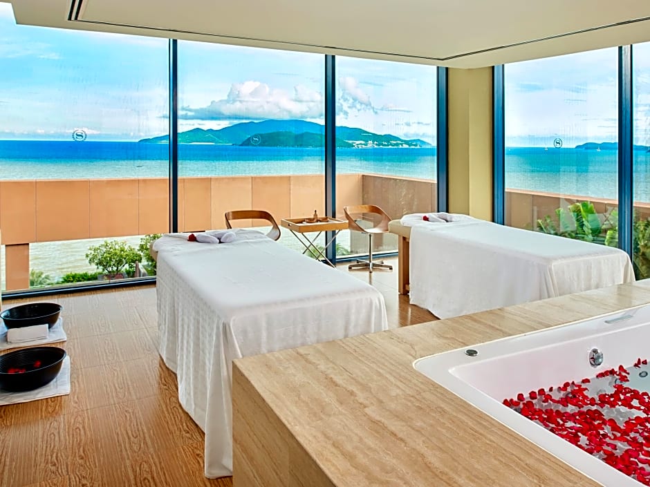Sheraton Nha Trang Hotel & Spa
