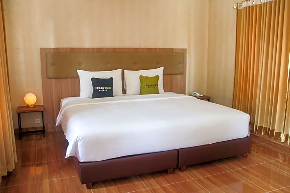 Urbanview Hotel Belitung Lodge Resto & Club House by RedDoorz
