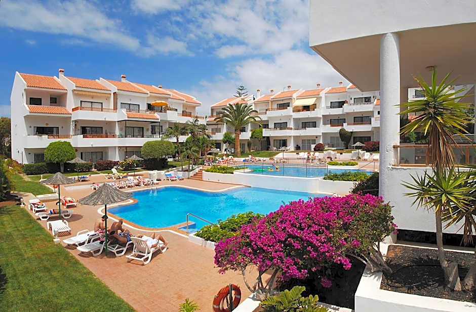 Apartamentos Hg Cristian Sur