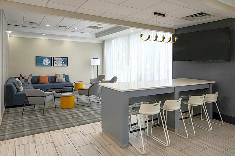 City Express by Marriott New Orleans 1-10