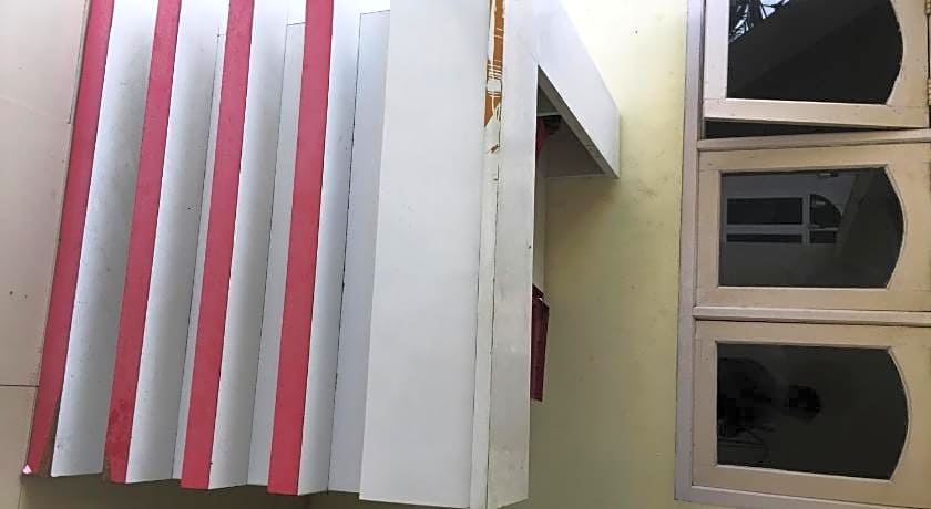 Hotel O New Asembagus 3