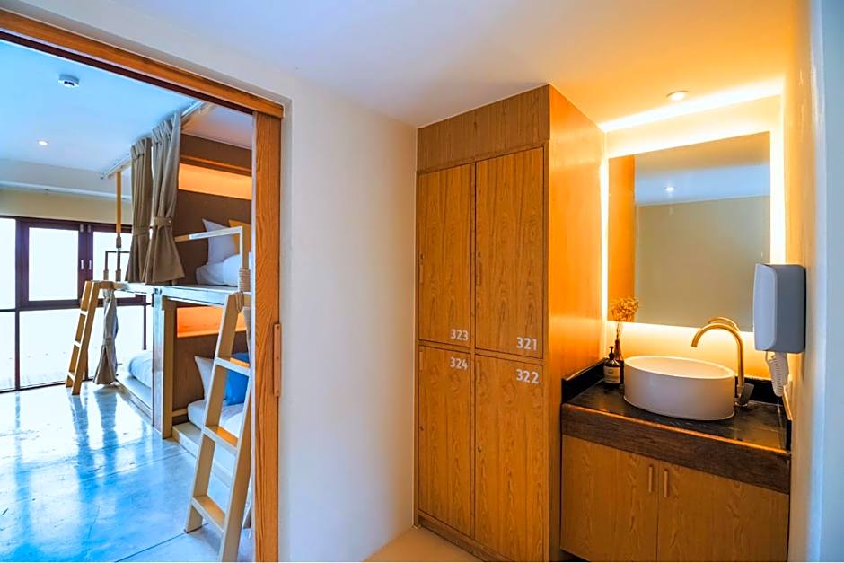 Sea Sun Bed & Beyond