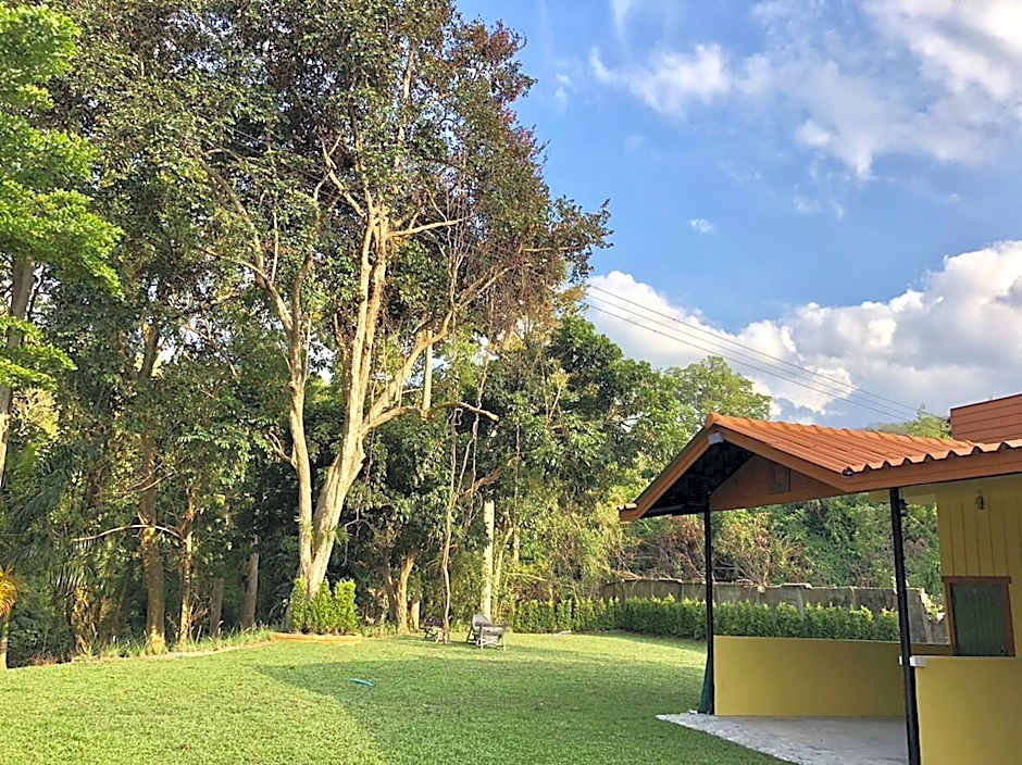 Maleena Garden at Lam Takhong Riverside