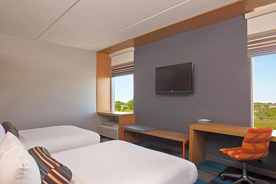 Aloft Bolingbrook