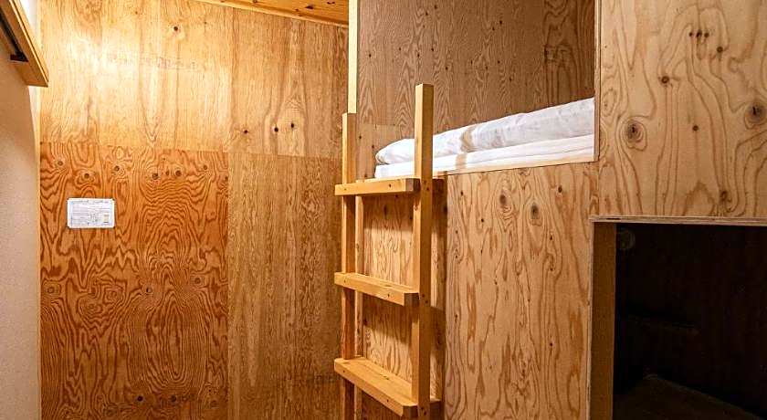 BED N CHILL Shippoya 七宝屋