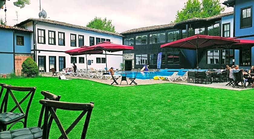 Otantik Hotel Club & Spa