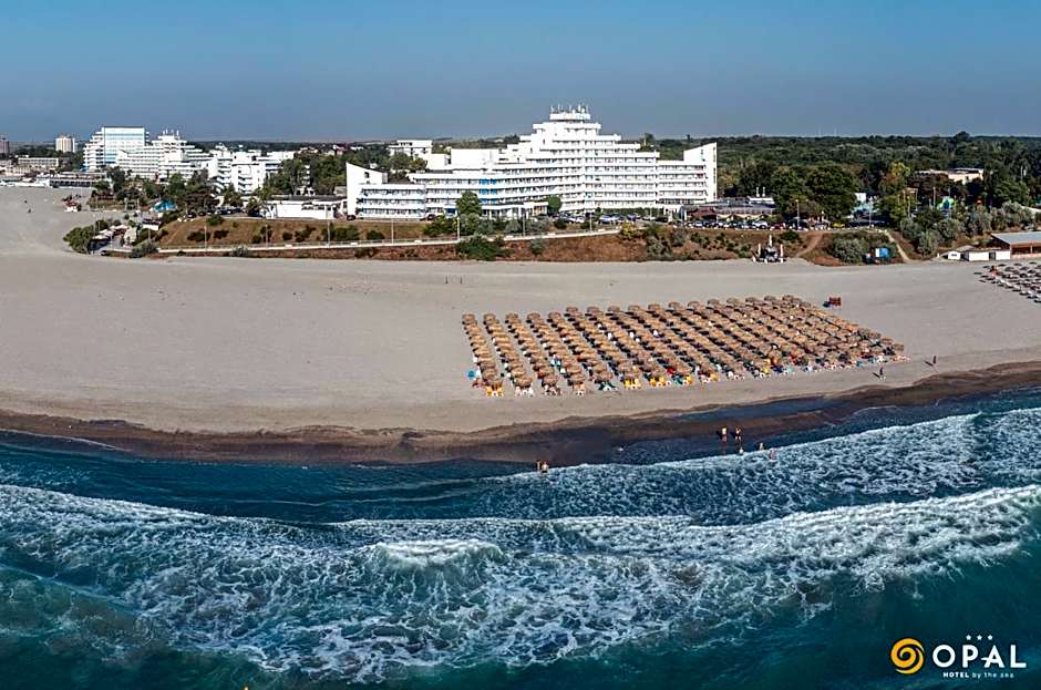 Hotel Opal