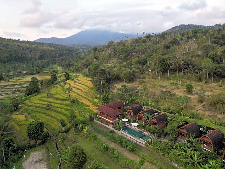Lumbung Seraya Villa