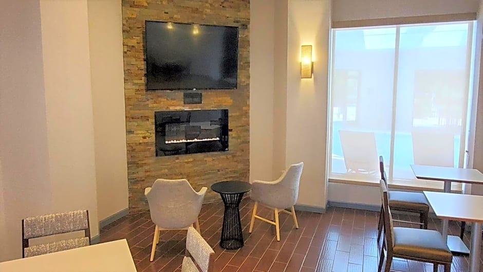Holiday Inn Staunton Conference Center By IHG