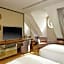 Hotel Verte, Warsaw, Autograph Collection