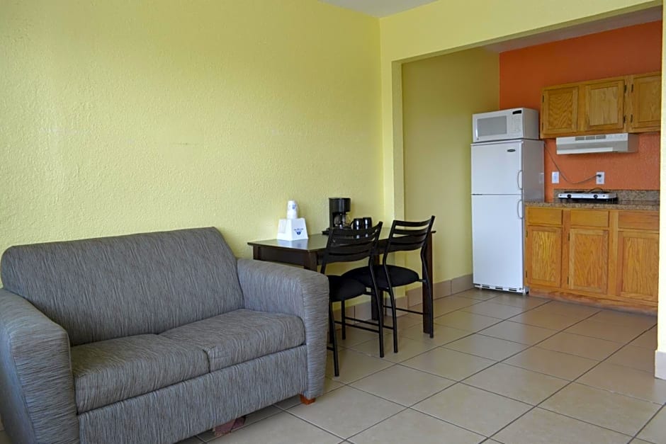 Americas Best Value Inn and Suites Groves