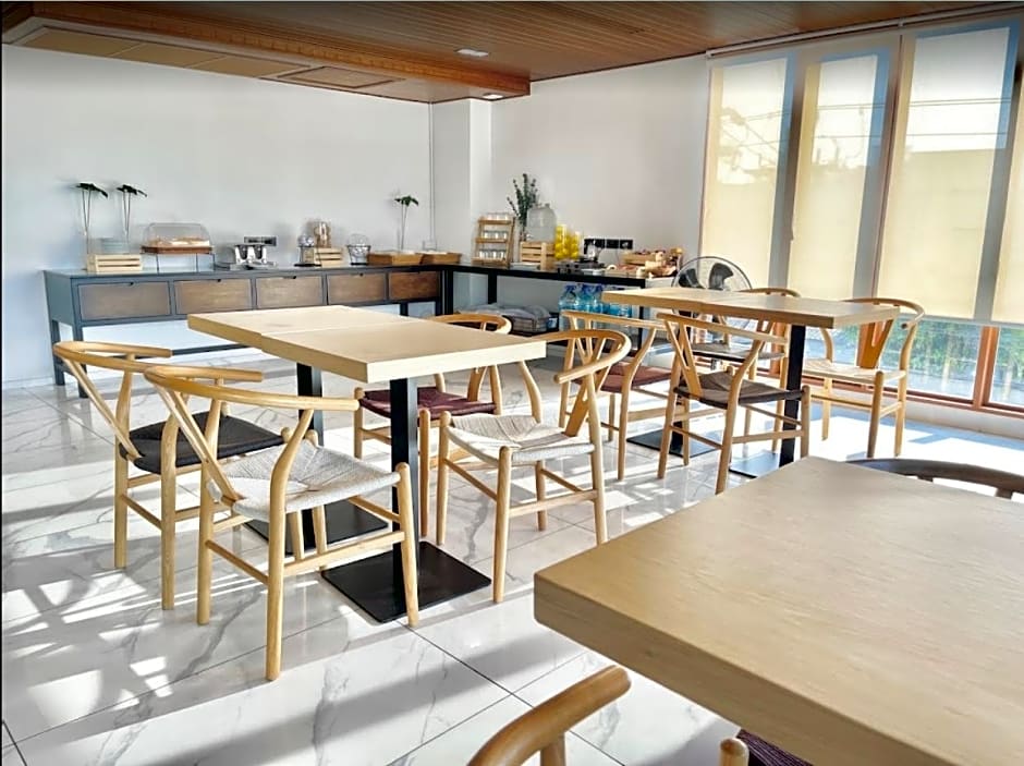 Orion Hotel and Residence