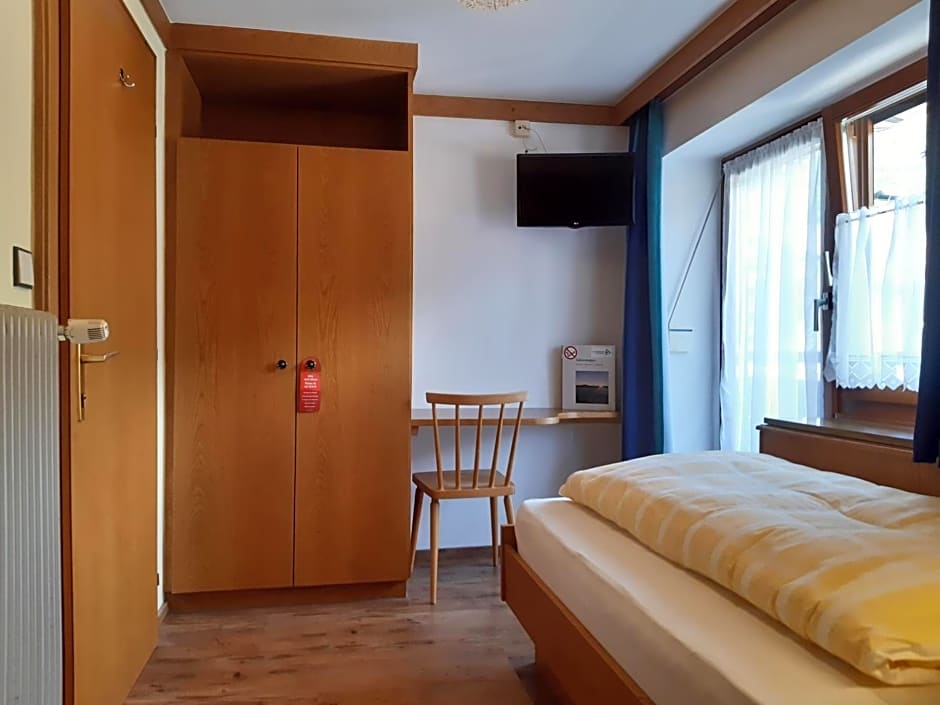Pension Zu Hause – Uttendorf, SD