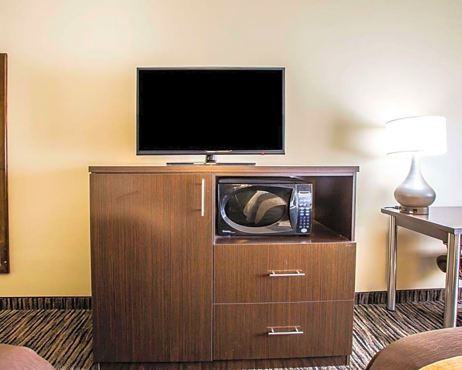 Quality Inn Dayton North - Vandalia