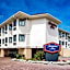 Hampton Inn By Hilton Monterey