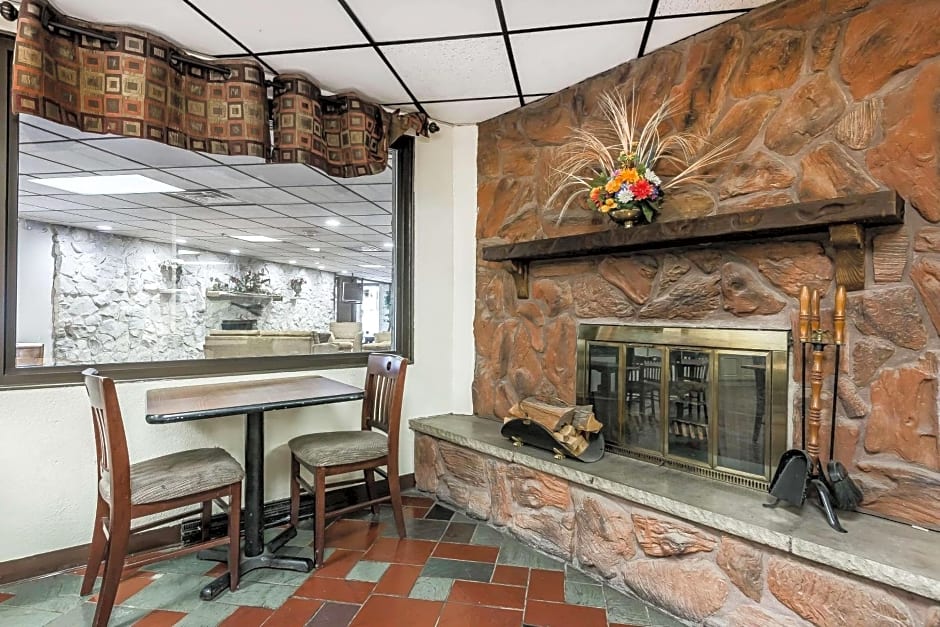 Quality Inn & Suites Binghamton Vestal