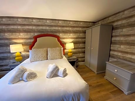 Double Room with Mountain View - Pet Friendly