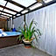 Fenton Court Motel