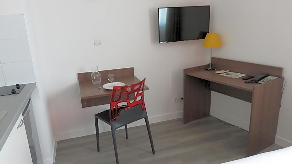 Appart-Hotel Mer & Golf City Perpignan Centre