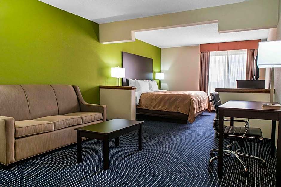 Quality Inn & Suites Anderson I-69