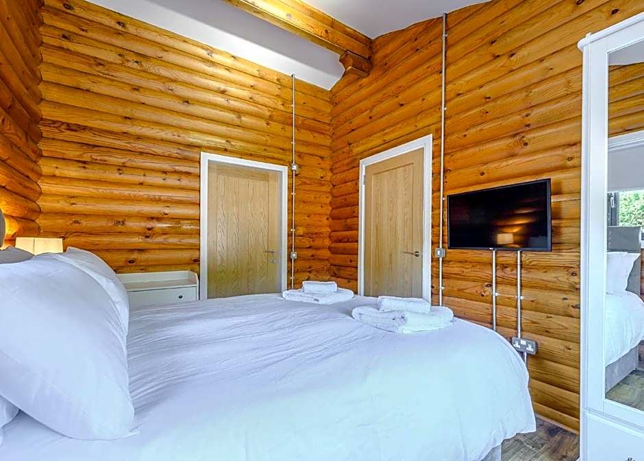 Gadgirth Estate Lodges