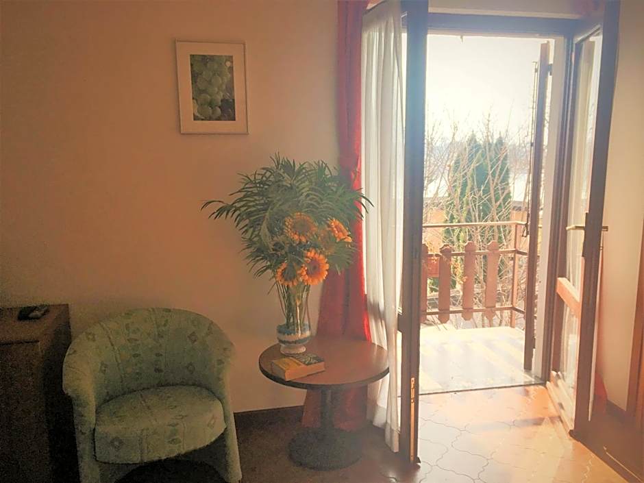 Camping Hotel Au Lac De Como