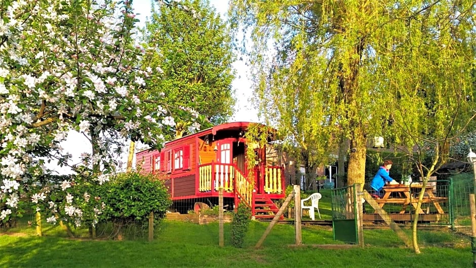 La Gypsy Caravan