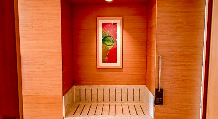 Courtyard by Marriott Gurugram Downtown