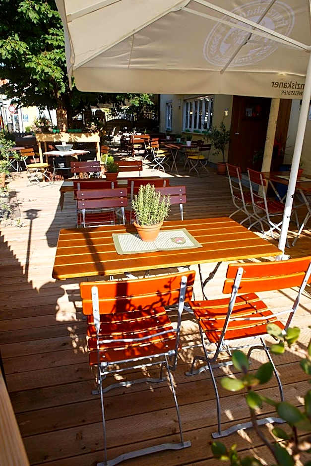 Neumaiers Hirsch Gasthof & Landhotel