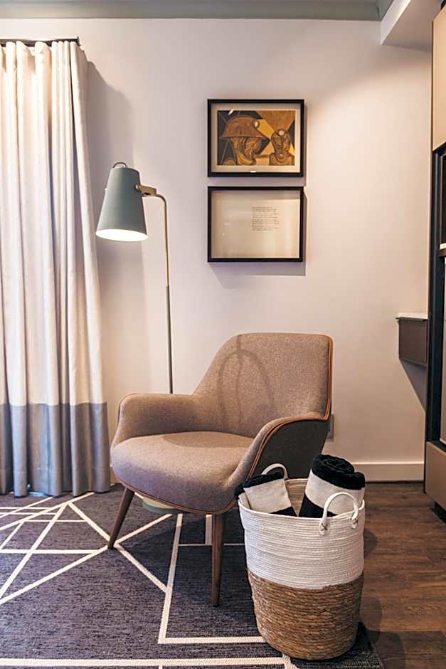 The Feather Hill Boutique Hotel