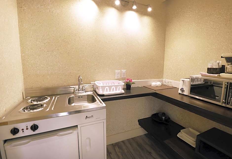 Divya Sutra Suites on Robson Downtown Vancouver
