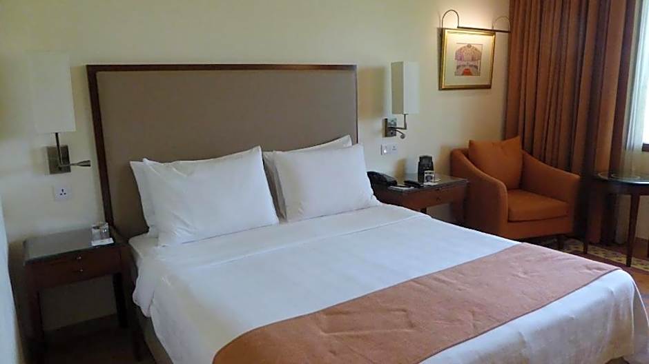 Trident Agra
