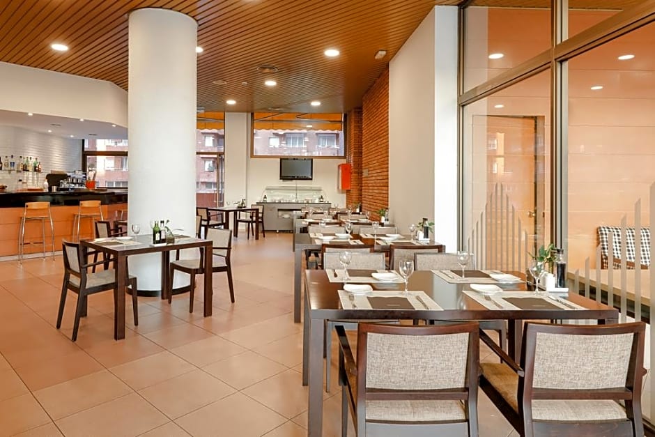 Hesperia Sant Joan Suites