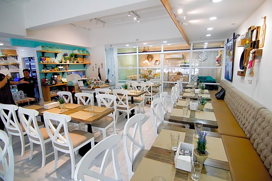 DG Budget Hotel Salem