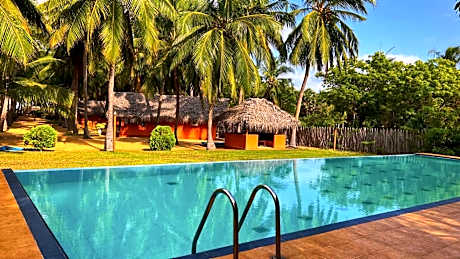 Roshanne Beach Resort