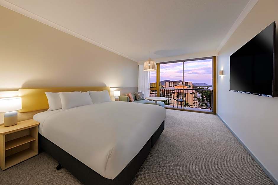 Pacific Hotel Cairns