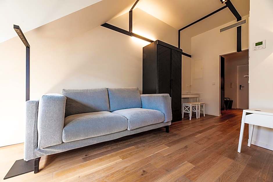 Blackhome Graz I contactless check-in