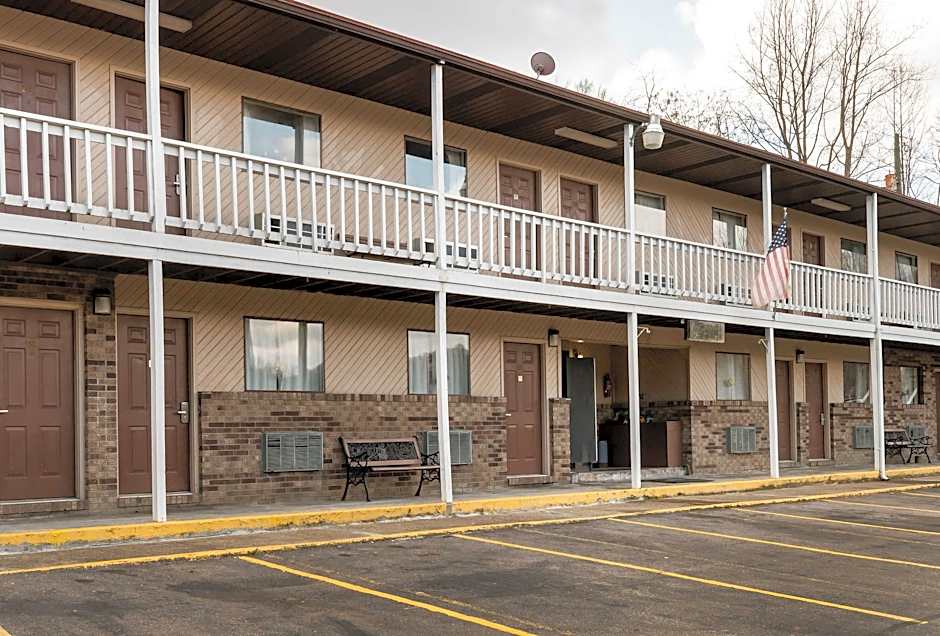 Chapmanville Inn