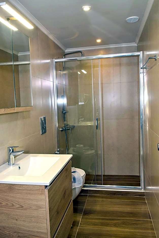 Mithos Premium Rooms