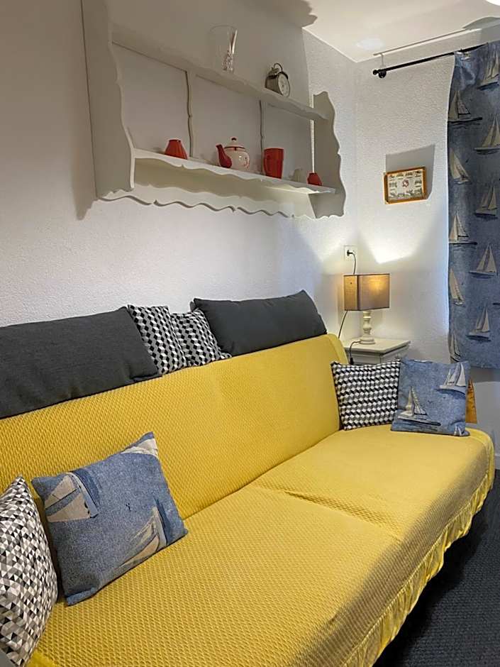 MANOIR de la RIVIERE