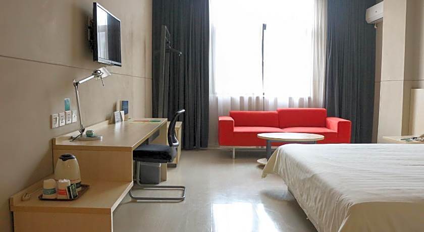 Jinjiang Inn Shanghai Chedun Studio City