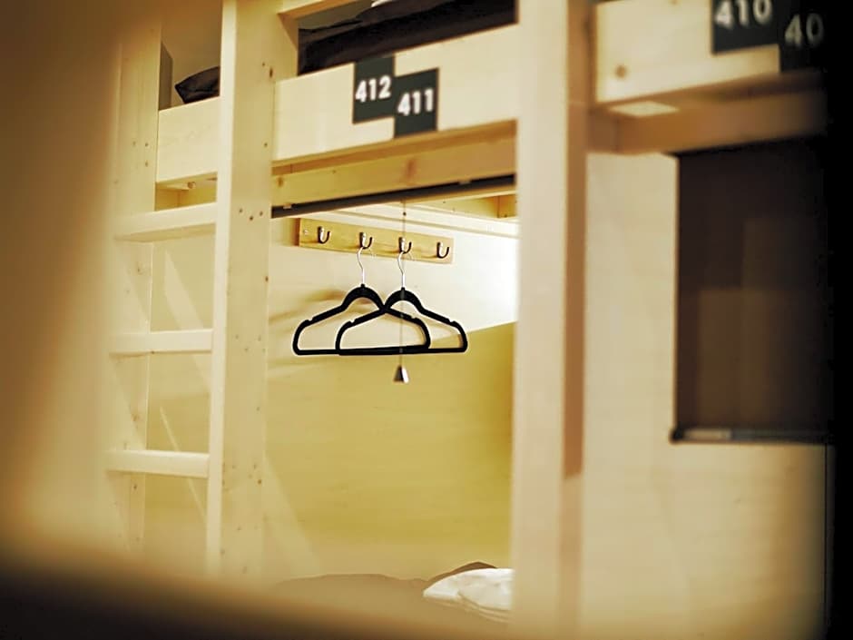 Akasaka Guesthouse HIVE