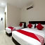 OYO 44072 Mines Cempaka Hotel
