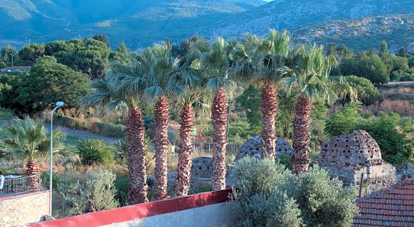 Rebetika Hotel