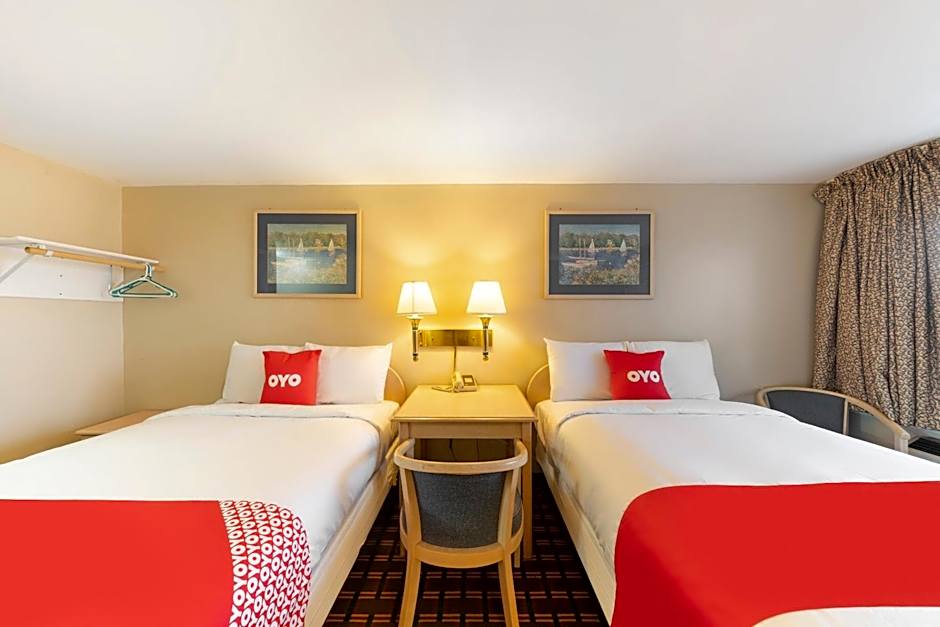 OYO Hotel Starlite Seneca Falls